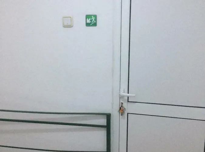 Pensiunea Everest 3* كرايوفا